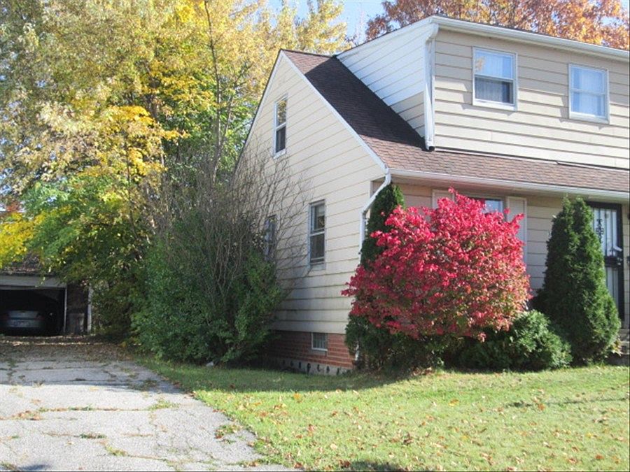 2nd image of 3881 Jo Ann Dr