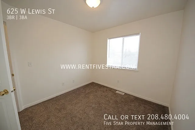 625 W Lewis St — Photo 11