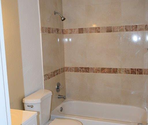 3rd image of 16030 NE 19th Ct APT 309
