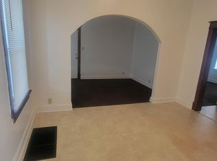 925 Lee St #925, Madison, IL 62060