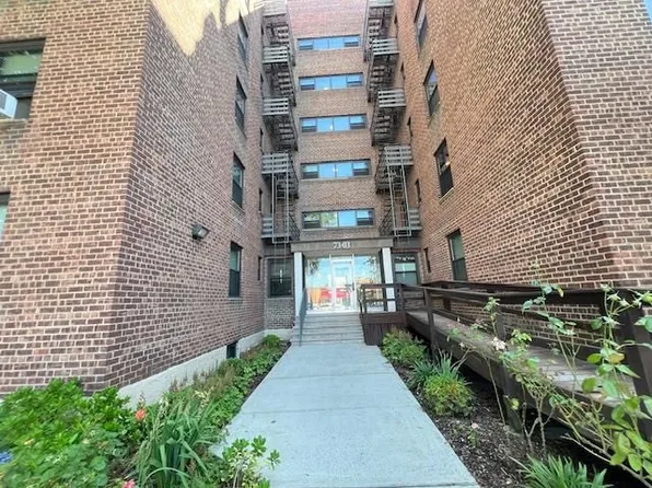 7303 Bell Blvd APT 5M, Bayside, NY 11364