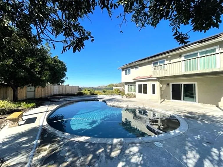 526 Trailridge Dr — Photo 24