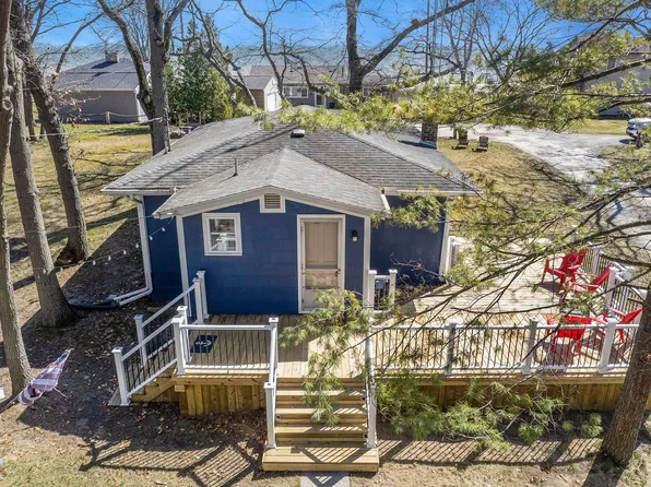 1033 S 14th St, Au Gres, MI 48703