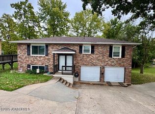 801 S Country Club Dr, Jefferson City, MO 65109