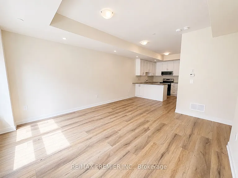 1695 Dersan St #226 — Photo 4