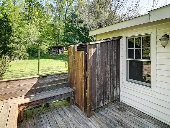 21st image of 1421 Arrington Rd