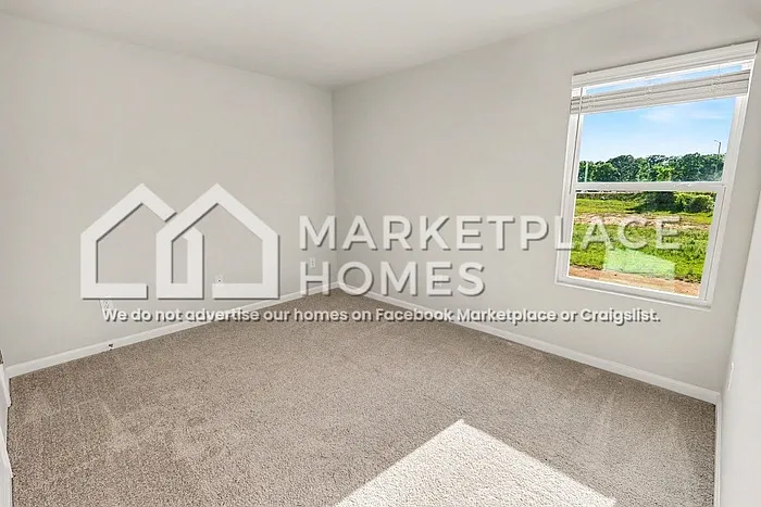 133 River Rock St — Photo 11