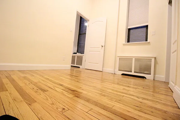 Rented by Luxor Homes & Investment Realty | media 8