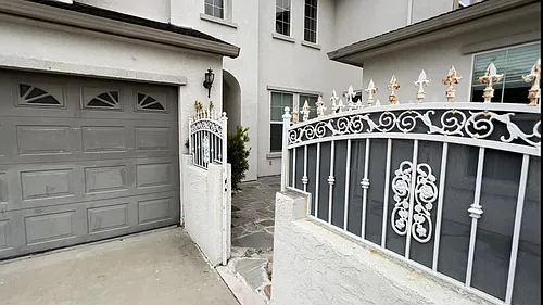 10413 Bunker Ln Photo 1