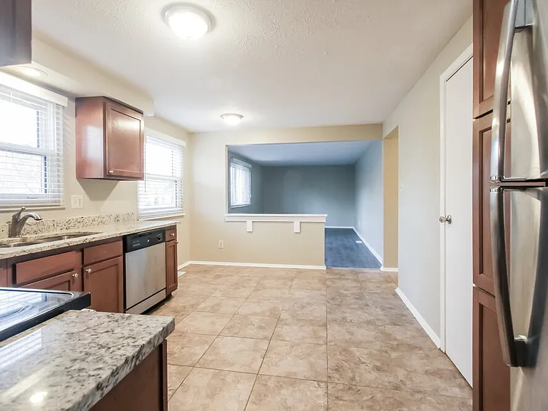 8931 Squire Ct — Photo 8