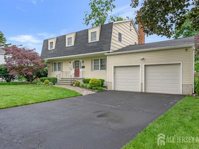 318 Ambrose Ave, Middlesex, NJ, 08846