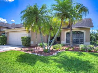 11508 Whispering Hollow Dr, Tampa, FL 33635