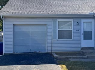 2514 Gantz Rd, Grove City, OH 43123