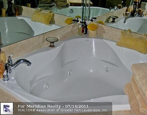 4th image of 2011 N Ocean Blvd APT 806
