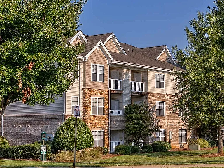 1, 2, and 3-Bedroom Apartments in Winston Salem, North Carolina