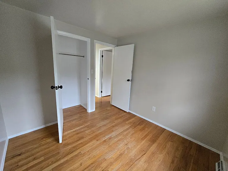 741 Pine Valley Dr — Photo 10