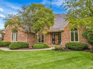 4300 Palmer Dr, Naperville, IL 60564