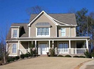 4298 Creek Water Xing, Flowery Branch, GA 30542