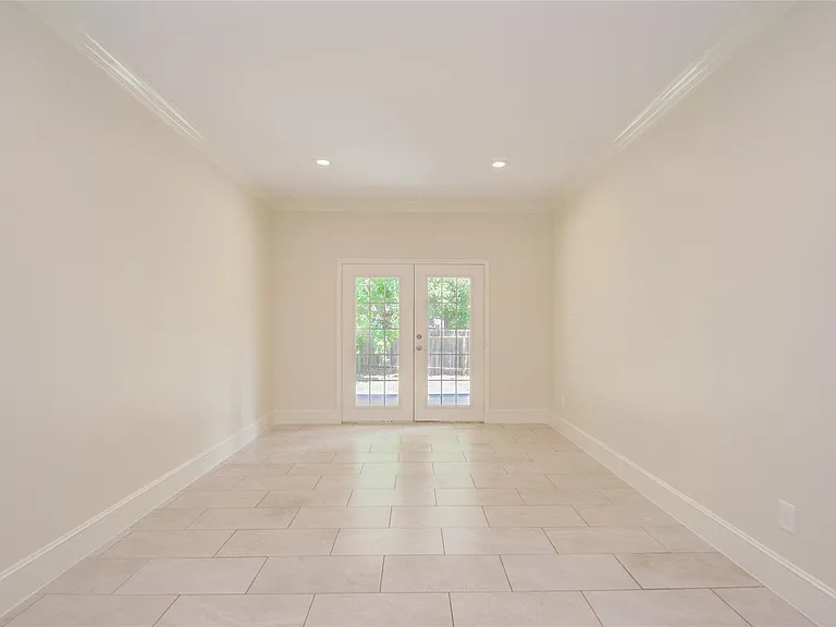 10572 Twin Oak Dr — Photo 16