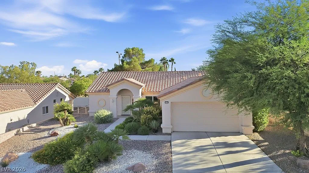 2 bed, 2.0 bath, 1388 sqft, $1,850 — Photo 3