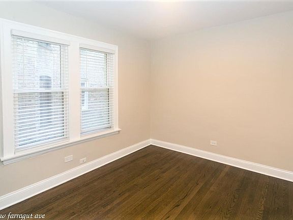 4th image of 1432 W Farragut Ave #115