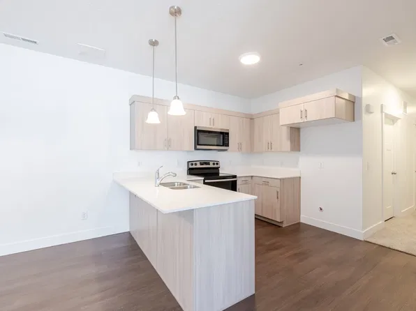 LOT E203 6687 W Twin Rocks Ln, Herriman, UT 84096