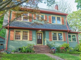 9 Brainard St, Montclair, NJ 07043