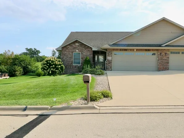 6070 Seven Springs Dr, Asbury, IA 52002