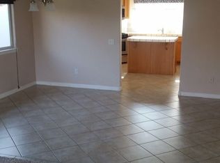 175 Sandcove Ln, Paso Robles, CA 93446