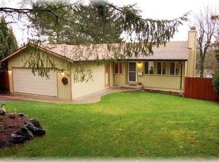 9128 SW 40th Ave, Portland, OR 97219