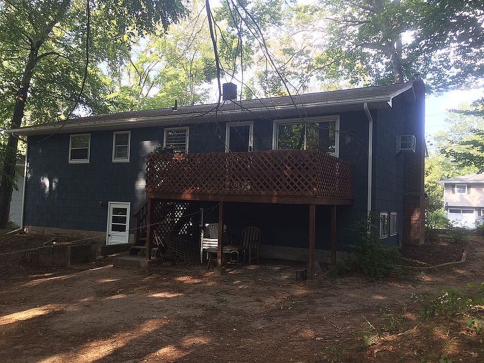 2nd image of 34 Blue Hills Dr