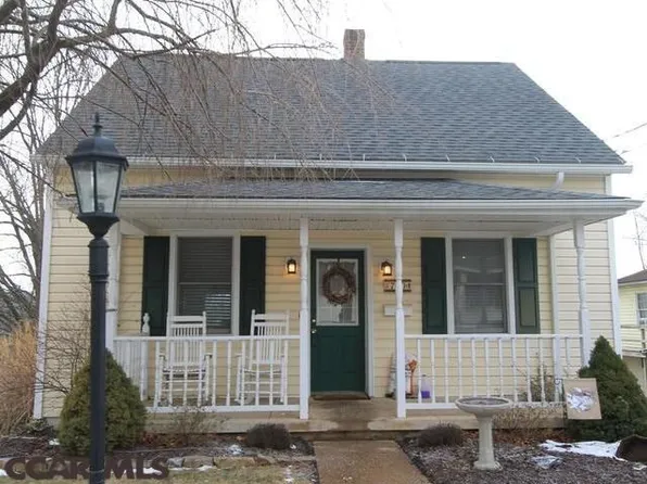 710 Halfmoon St, Bellefonte, PA 16823