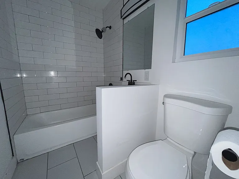 5315 Lorna St — Photo 12