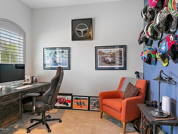 4th image of 72 Bonita Vista Dr