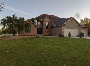 14988 Leo Creek Blvd, Leo, IN 46765
