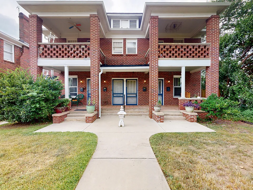 1028 Kinard Ct #1028