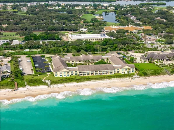 400 Beach Rd APT 229, Vero Beach, FL 32963