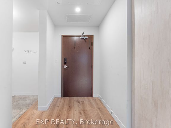3rd image of 60 Frederick St #1010