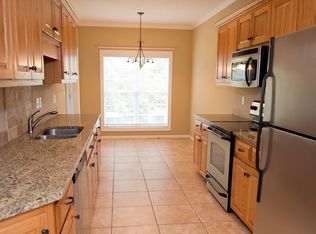 1712 W Hill Ave APT D, Valdosta, GA 31601