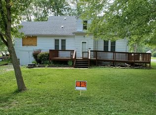 403 S Walnut St, Litchfield, IL 62056