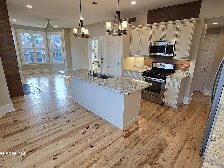 208 Center Ave #2 — Photo 5