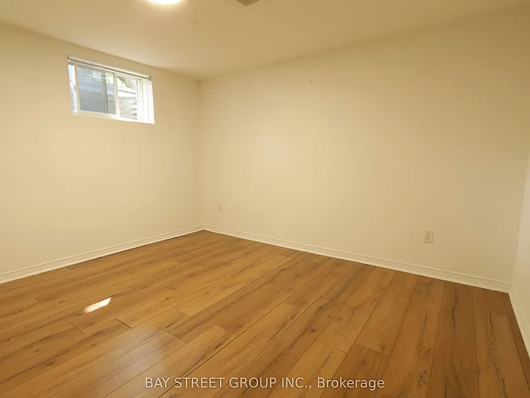 280 Boisdale Ave — Photo 6