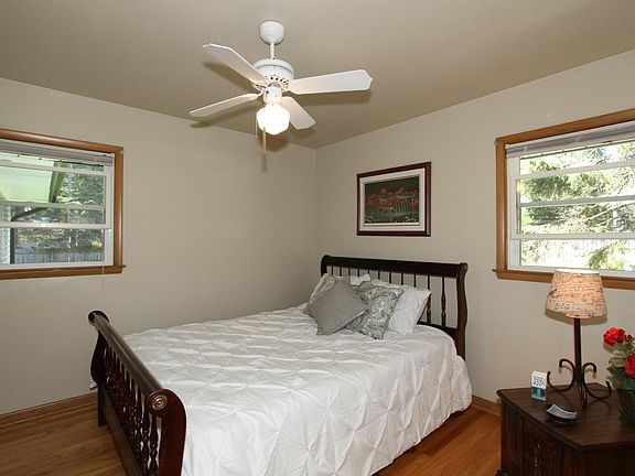 5th image of 8261 N 53rd St