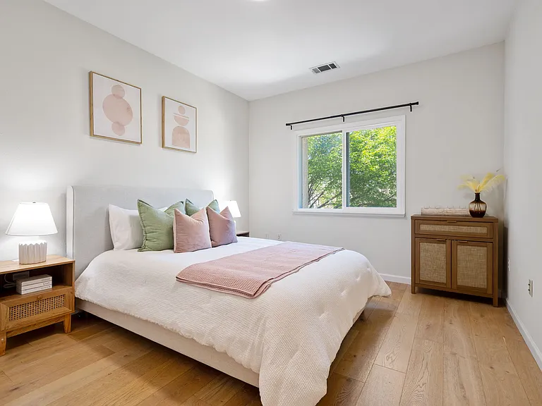 703 Star Jasmine Ct — Photo 22