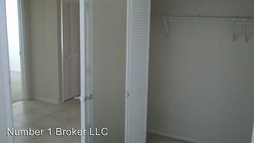 3rd image of 7514 Sugar Bend Dr