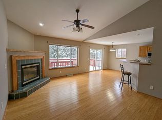 1242 Twinleaf Ln, Madison, WI 53719