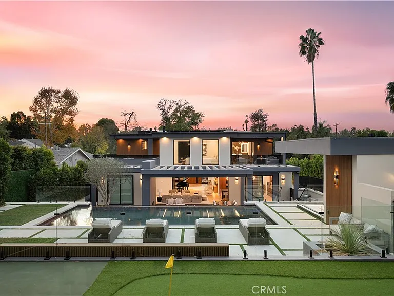 5244 Tampa Ave — Photo 4