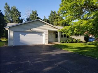 237 Timrod Dr, Rochester, NY 14617