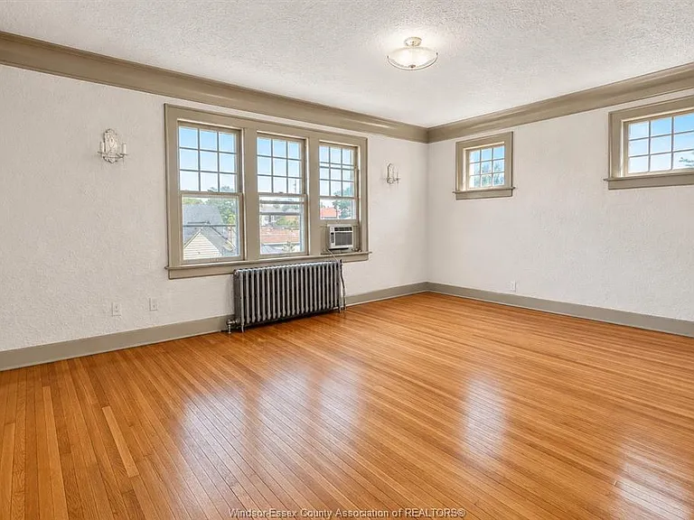 1009 Niagara St #6 — Photo 5