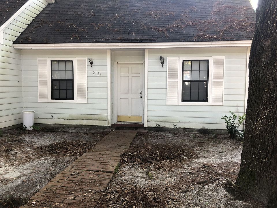 1st image of 2121 Caswell St